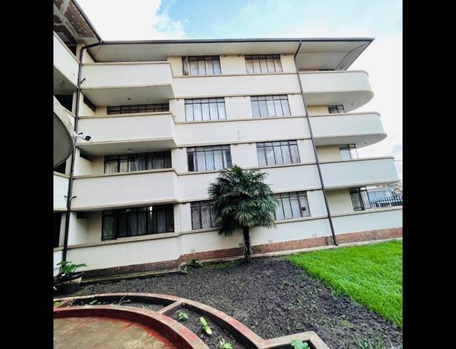 2 BEDROOM APARTMENT FOR SALE IN GERMISTON WEST